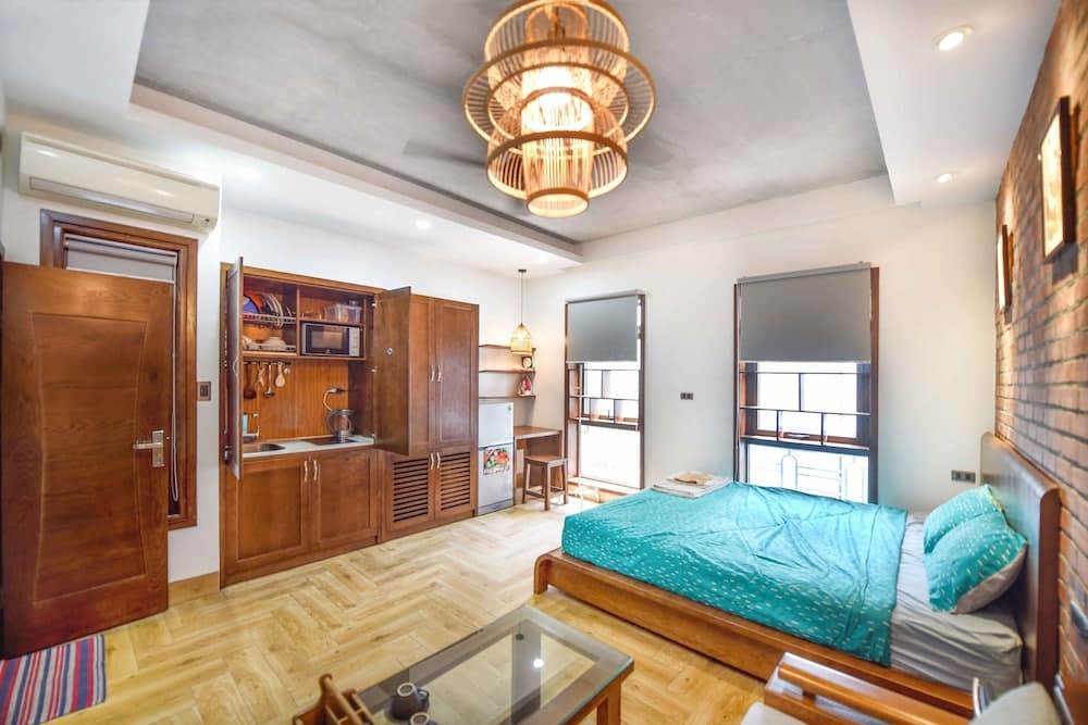 Ty House Managed by Lily Home