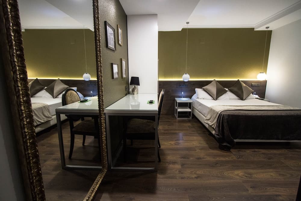 Hotel Moderno Barcelona
