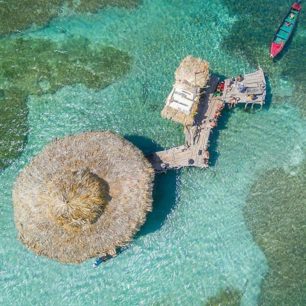 Rock Side Beach Villa