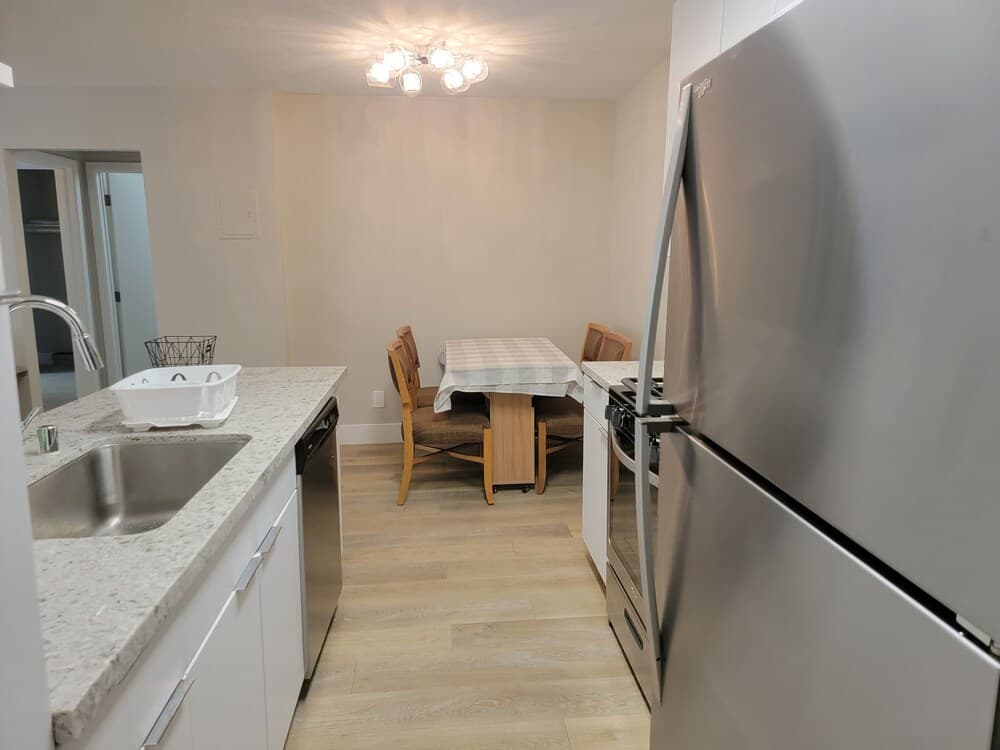 Hollywood Cosmopolitan Apartments