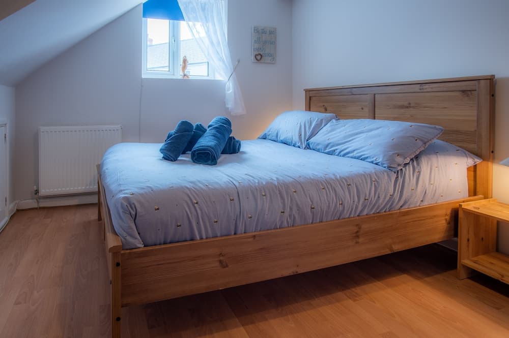 Starfish Apartment - 2 Bedroom - Tenby