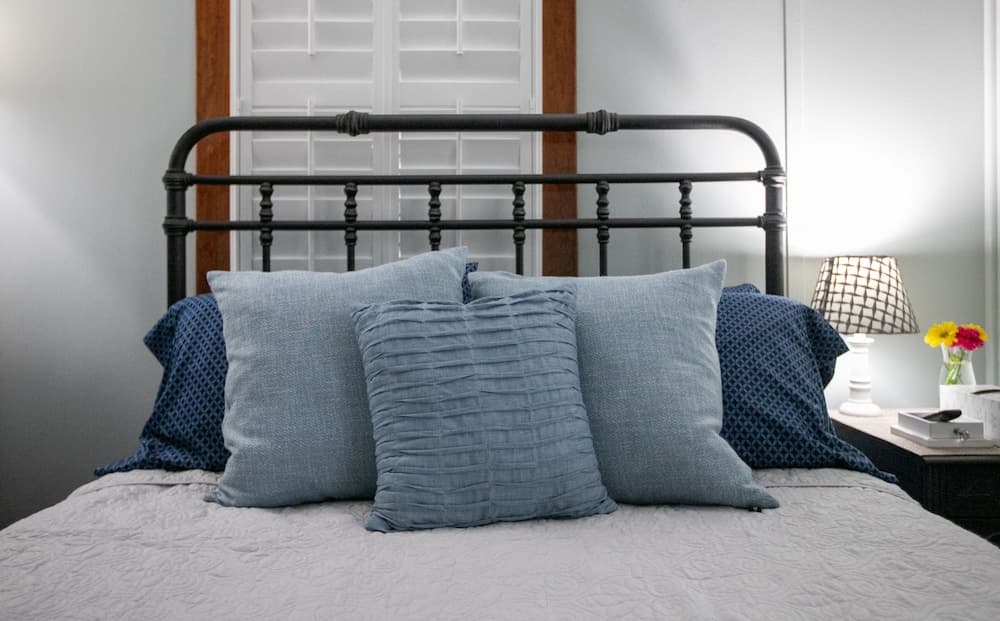 Ms. Bunny's Bungalow 2 Bedroom Home by RedAwning