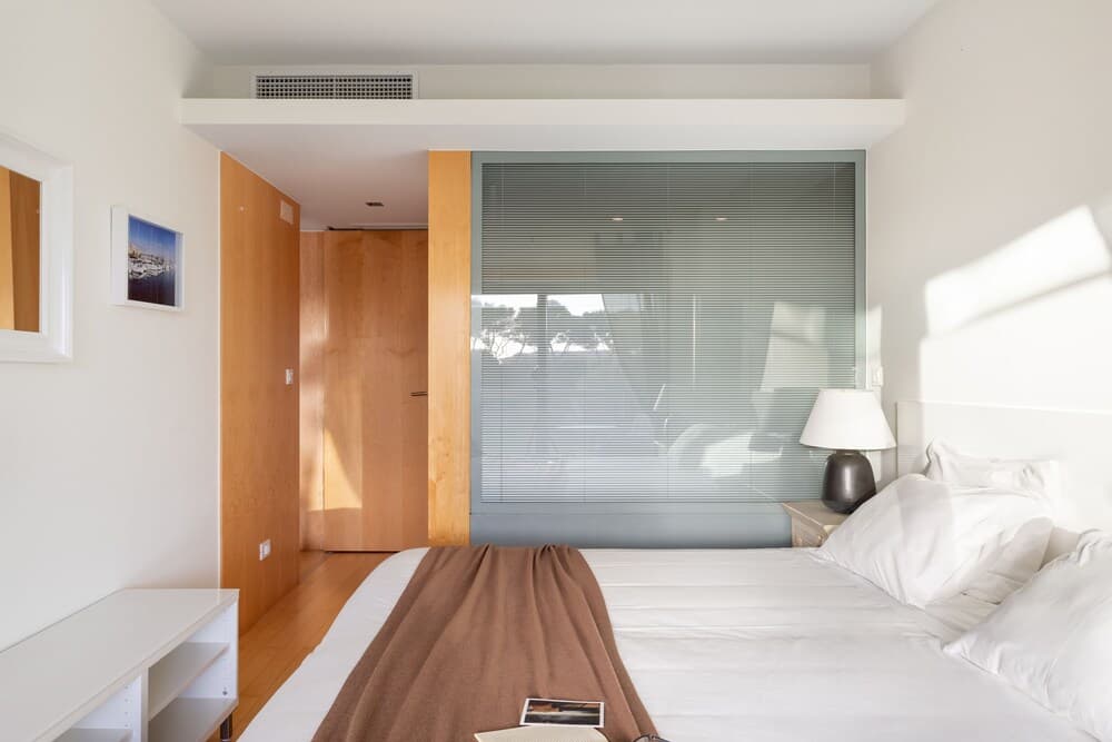 ALTIDO Superb Apt w/Terrace Pool & Spa in Cascais