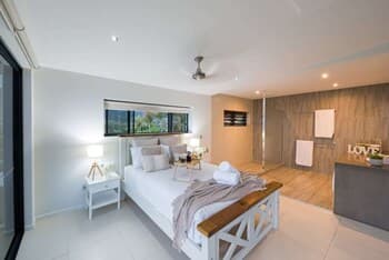 Panorama - Cannonvale