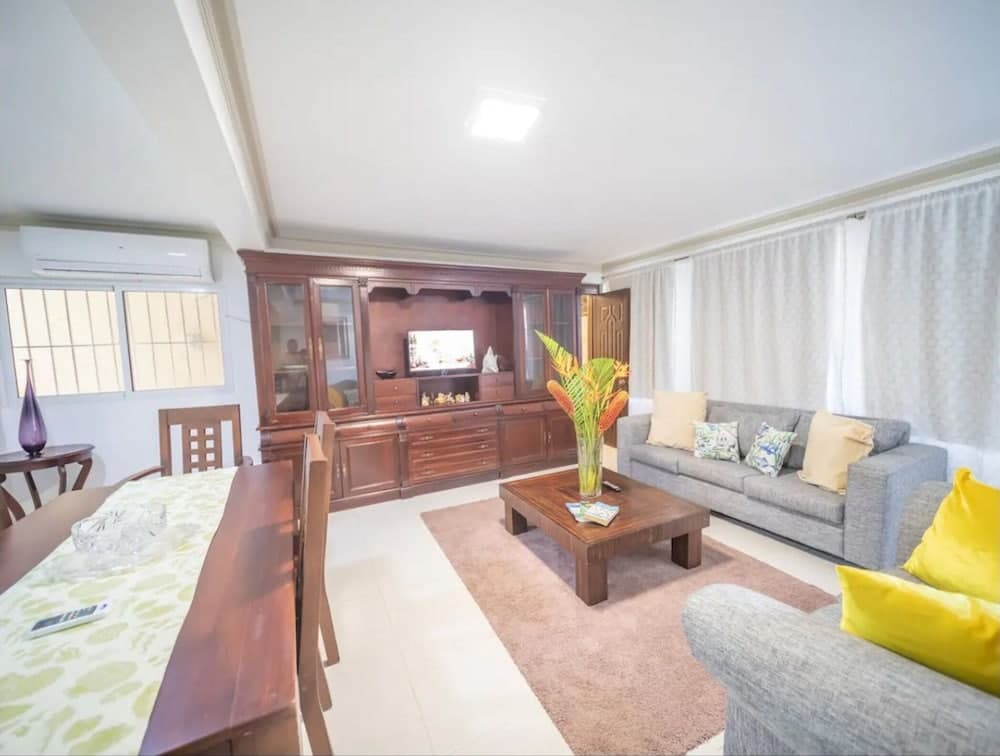 Home W Private Hot Tub, Near Everything in Sosua Center