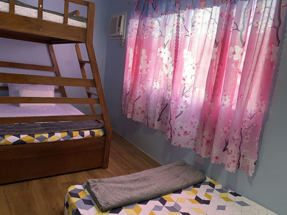 Mactan transient house with daily van