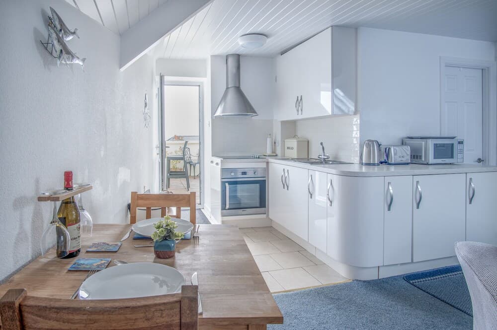 St. Julians View - 1 Bedroom - Tenby