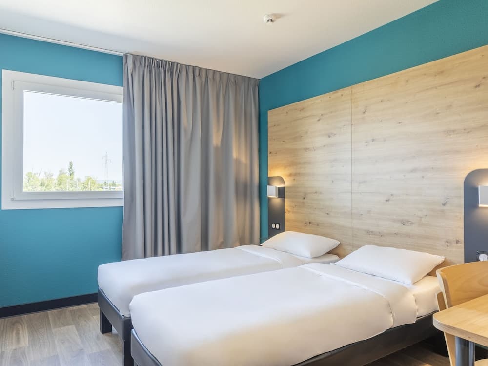 B&B HOTEL Saint-Martin-de-Crau Alpilles Camargue