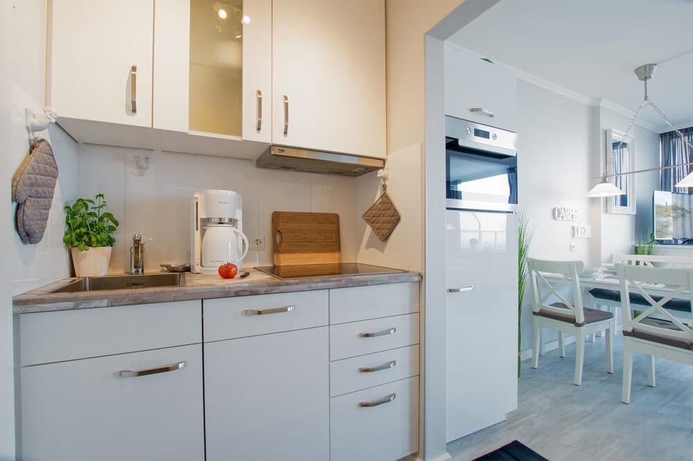 Str/106 - Strandallee 124 - Seeblick