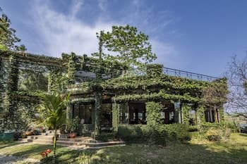 The Riverwood Forest Retreat - Dooars