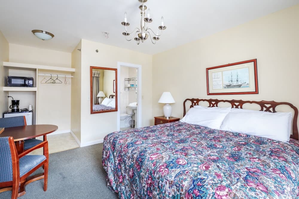 Sea Spiral Suites & Motel