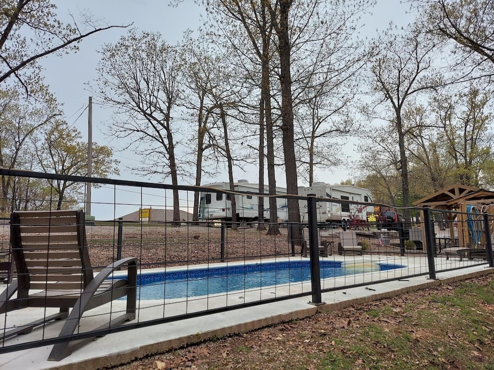 Treetopper 2 Fully Set up Tent Site with BBQ, Firepit, Outdoor Pool & Hiking