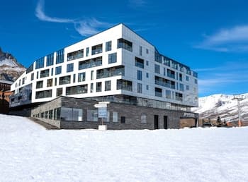 Tignes Ski Resort
