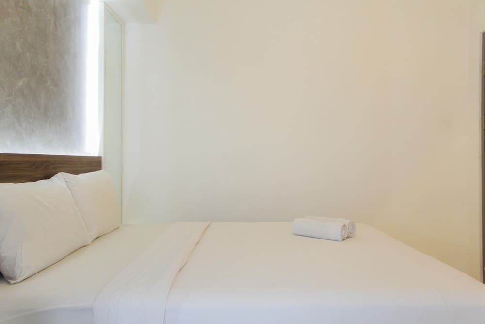 Modern and Clean 2BR Apartment at M-Town Residence