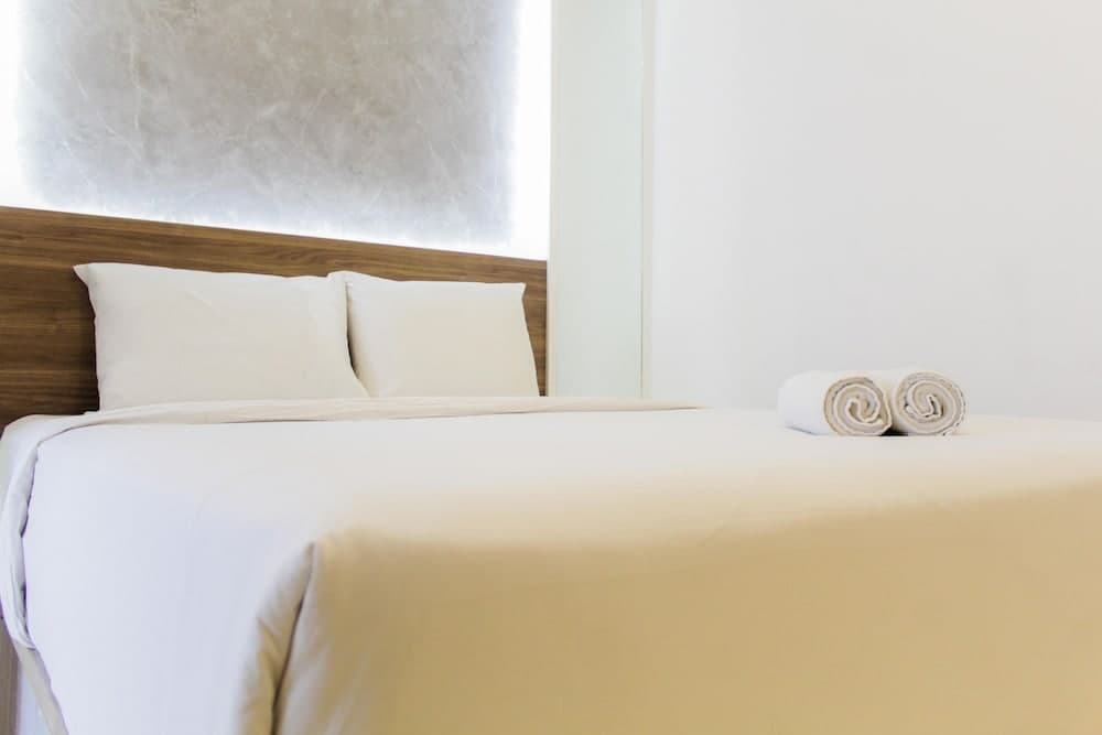 Modern and Clean 2BR Apartment at M-Town Residence