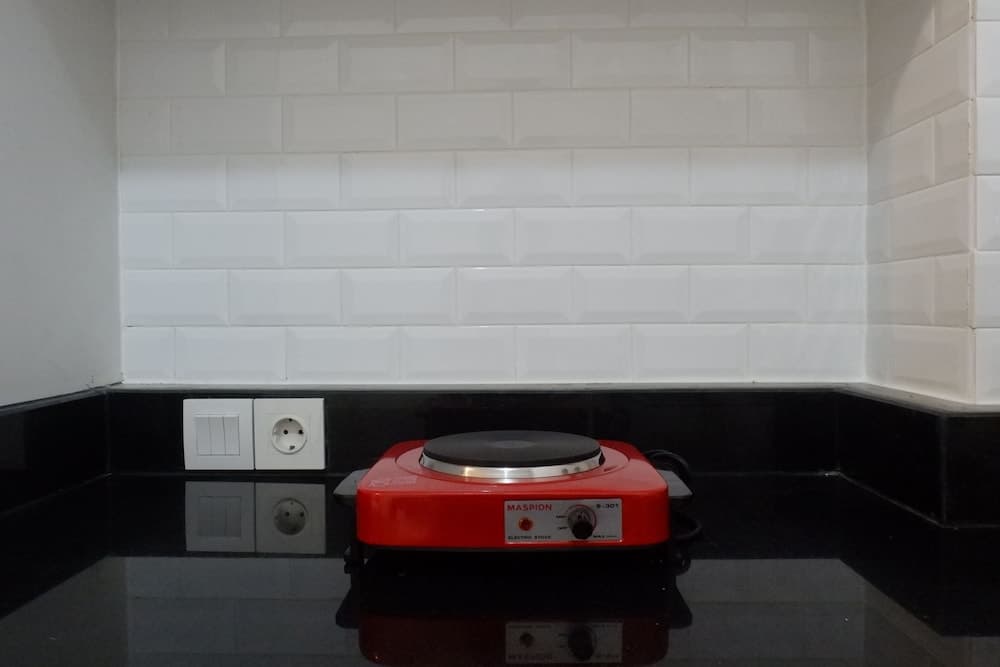 Modern Luxurious Studio Room at Anderson Supermall Mansion Apartment