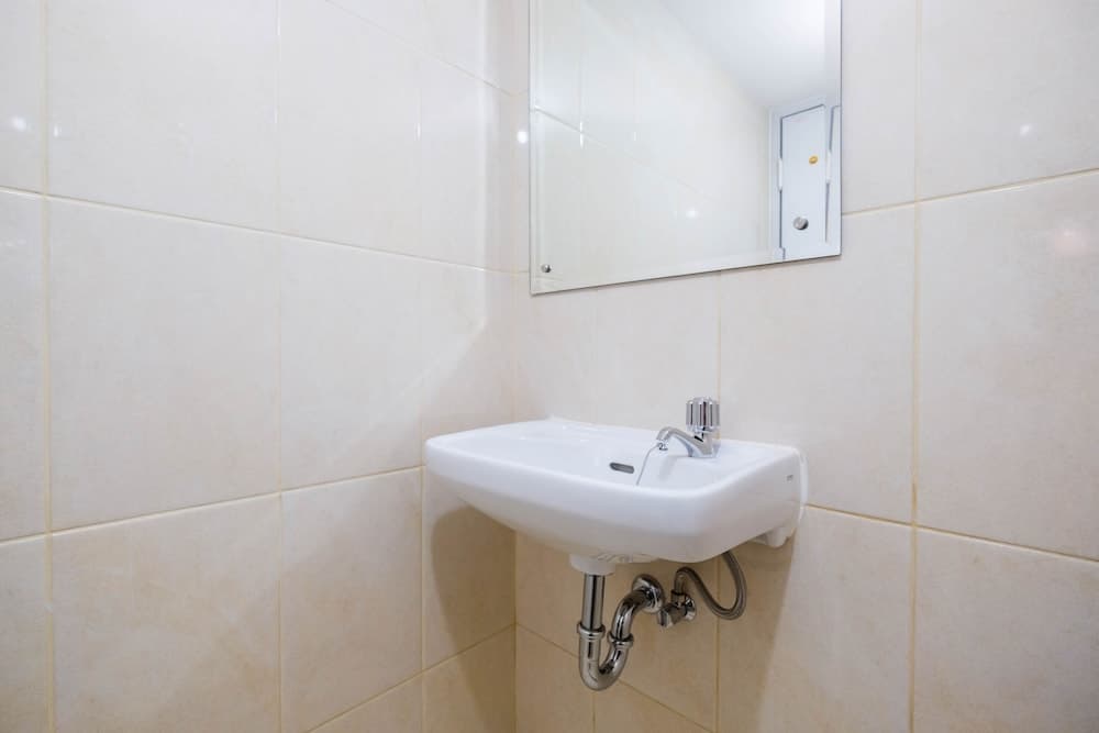 Comfort and Strategic Studio at Springlake Summarecon Bekasi Apartment