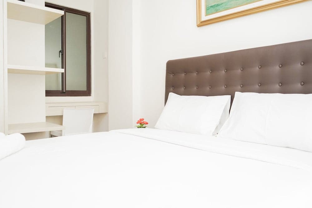 Nice and Fresh 1BR at Asatti Apartment