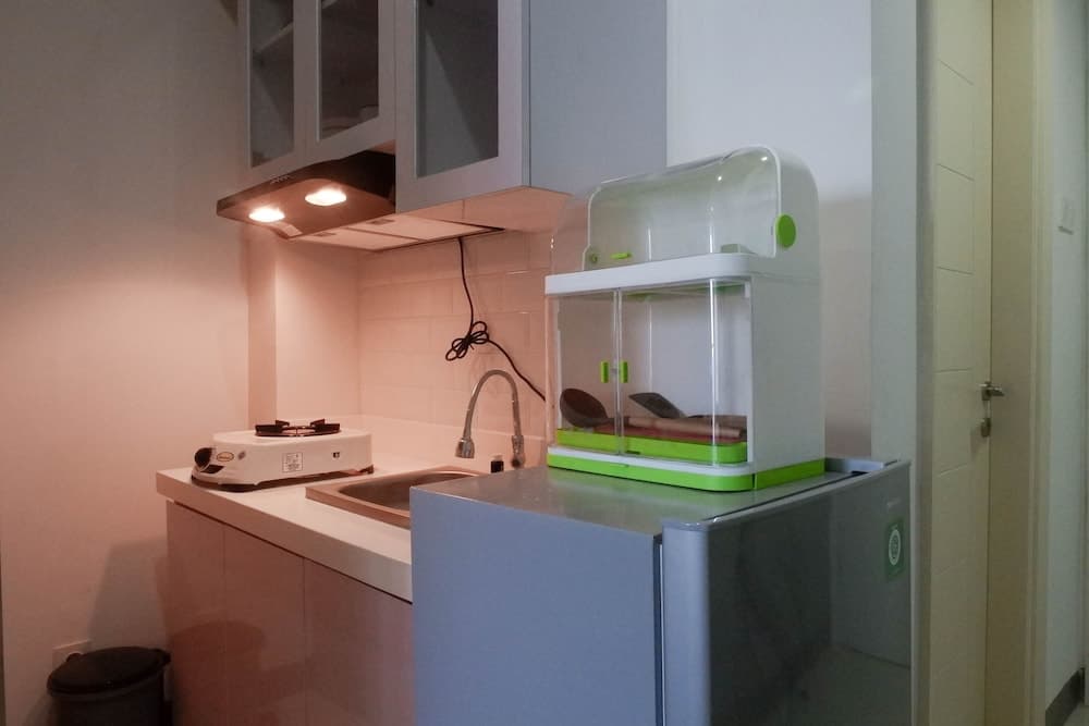 Best View & Cozy Studio Apartment at Benson Supermall Mansion