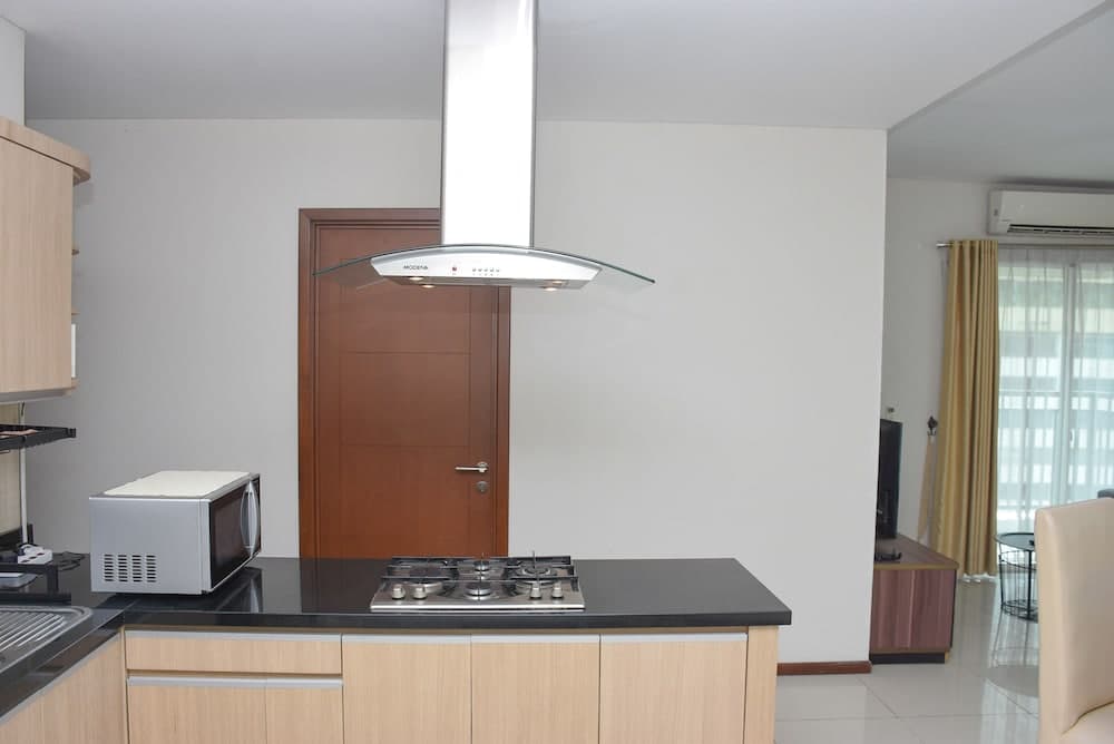 Spacious and Strategic 3BR at Thamrin Executive Apartment
