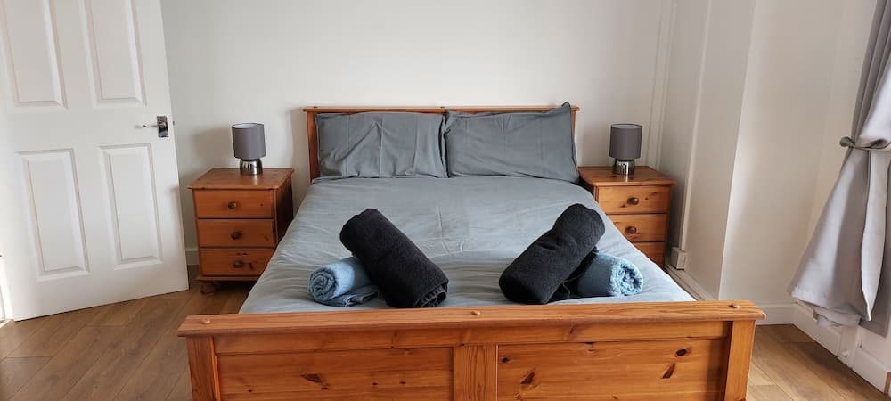 Nice big 2 Double Bedroom Apartment in the Town