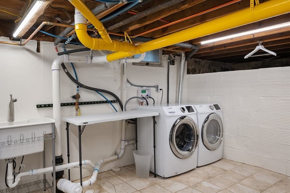 Laughing Llama - Luxury Home Two Blocks From The Plaza