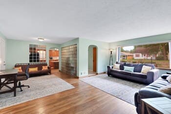 Quiet Comfy 2 Br Home In South Bend, Minutes From Notre Dame! Pet Friendly! 2 Bedroom Home by Redawning