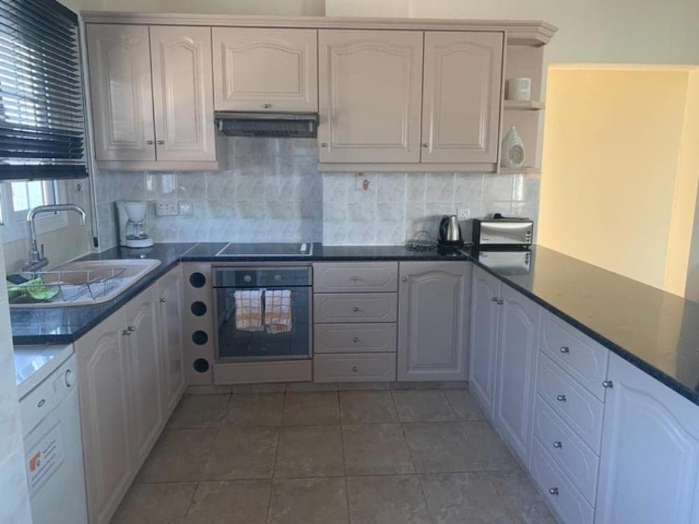 Villa Amorosa in Neo Chorio