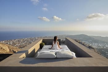 Santorini Sky - The Lodge