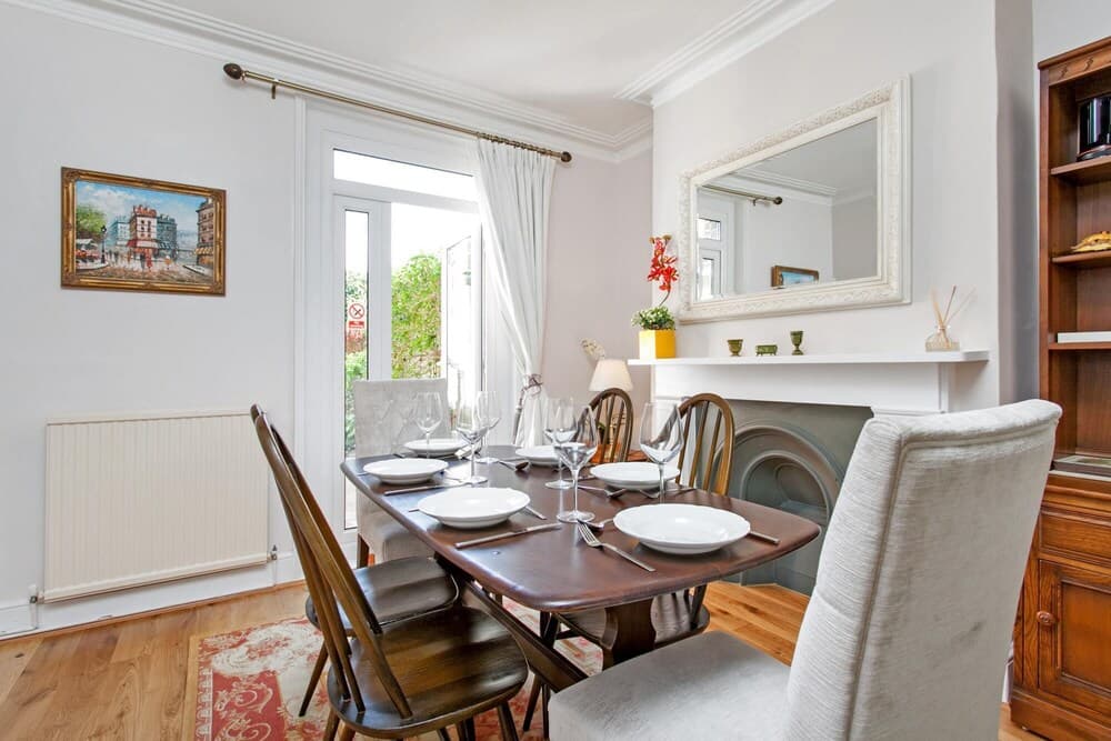 All the City has to Offer Just a Stone s Throw Away