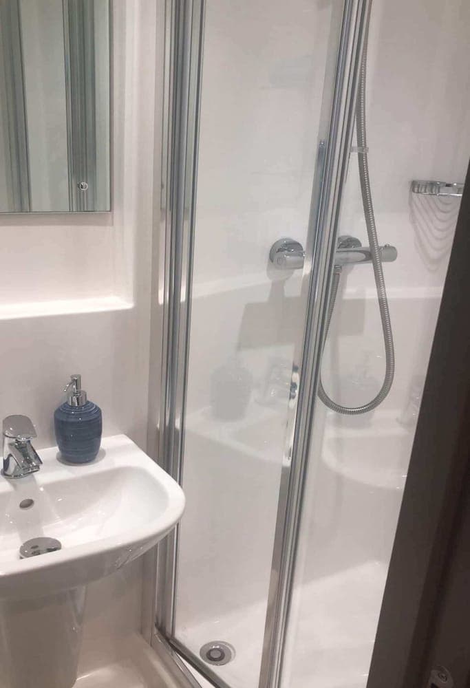 Sophisticated Studios - Durham