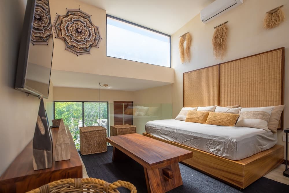 Apartment with Private Hot Tub in Tulum