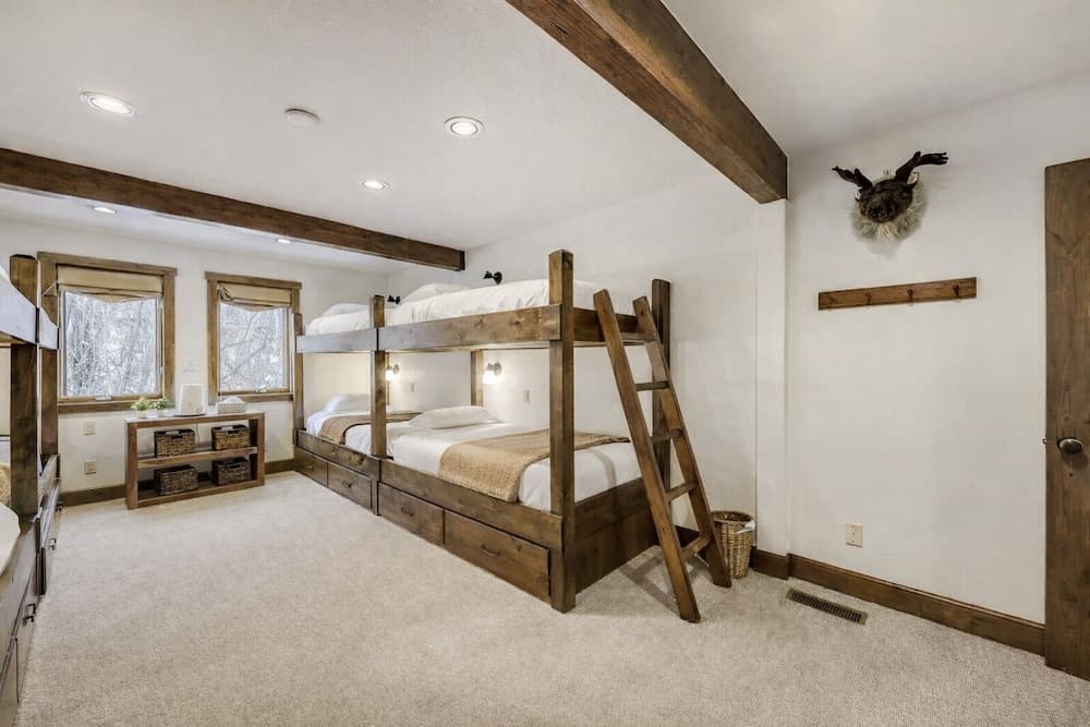 Stargazer 115 3 Bedroom Townhouse by RedAwning