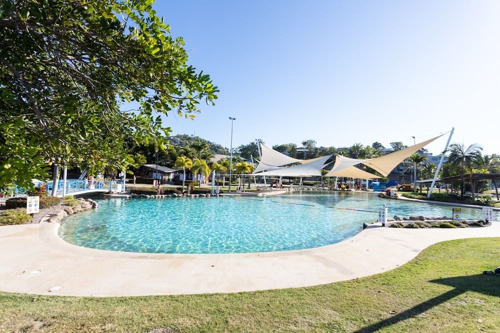 Hazelwood Gardens - Pool - Free parking