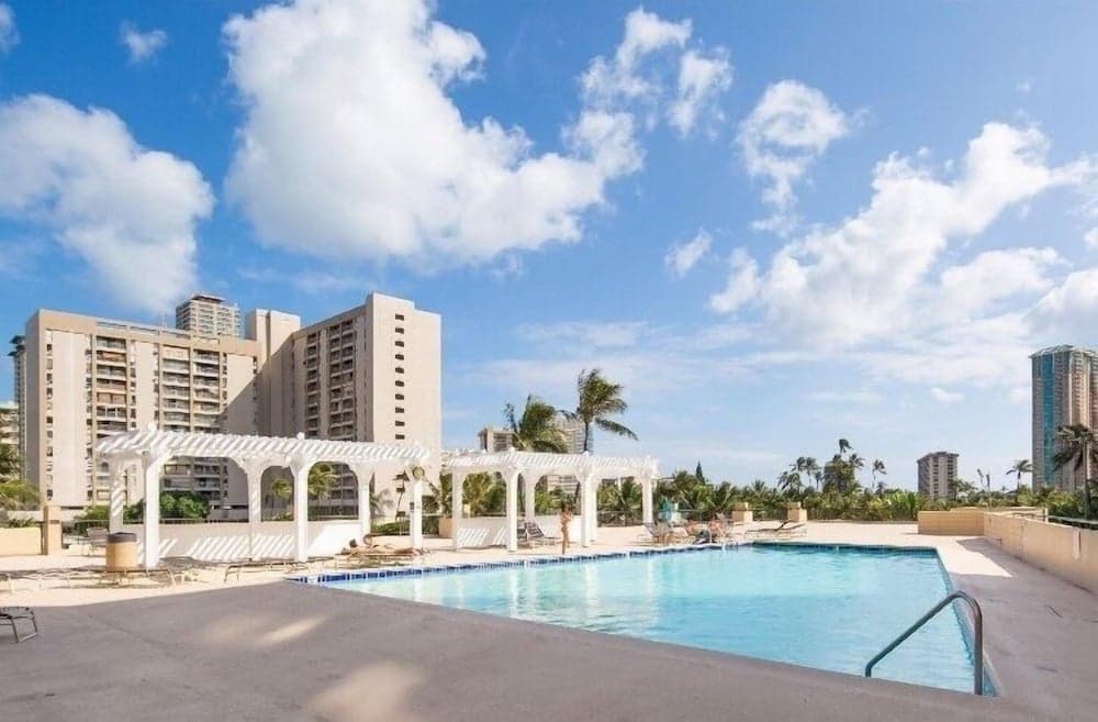 Hawaiian Monarch 805 Condo by Redawning