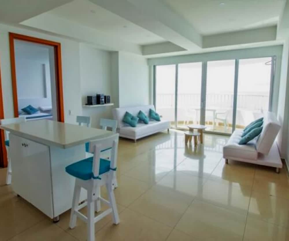 Apartamento con Piscina en Cartagena