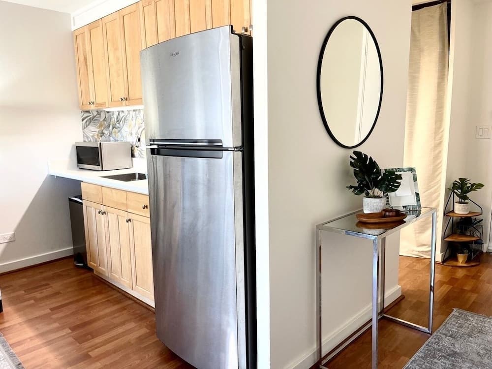 Marine Surf 1112 Condo by Redawning