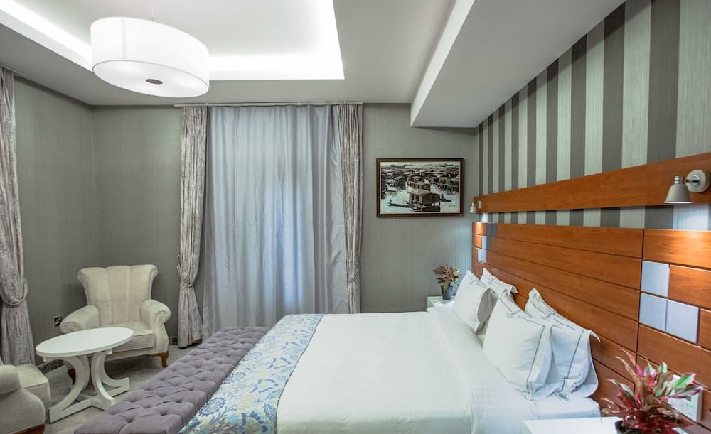 Charleson Luxury Hotel