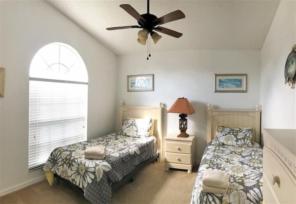 Disney Area Pool Home 18ms 4 Bedroom Home by Redawning