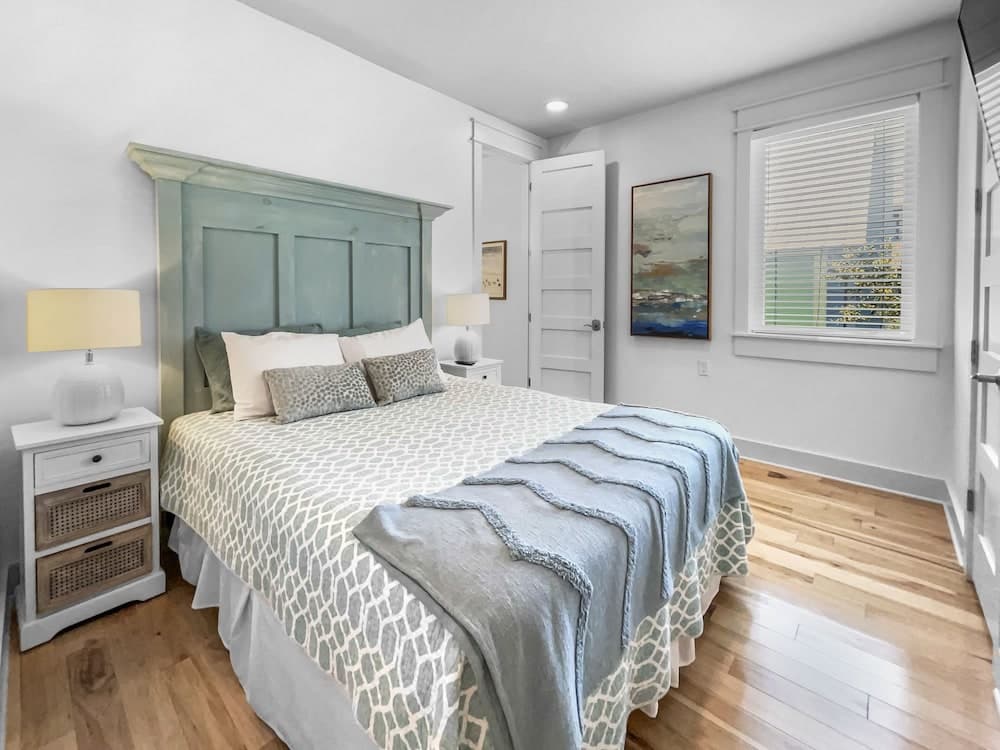 Ciao Bella 7 Bedroom Home by Redawning