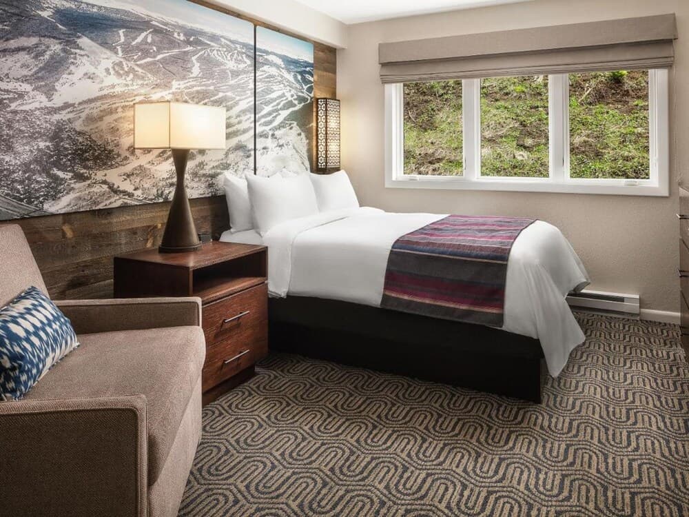 Vail Luxury Condos by VRHost