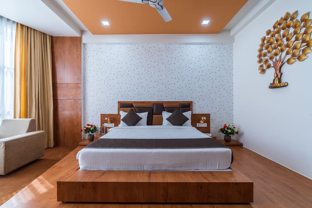 Hotel Aman Palace by ShriGo Hotels