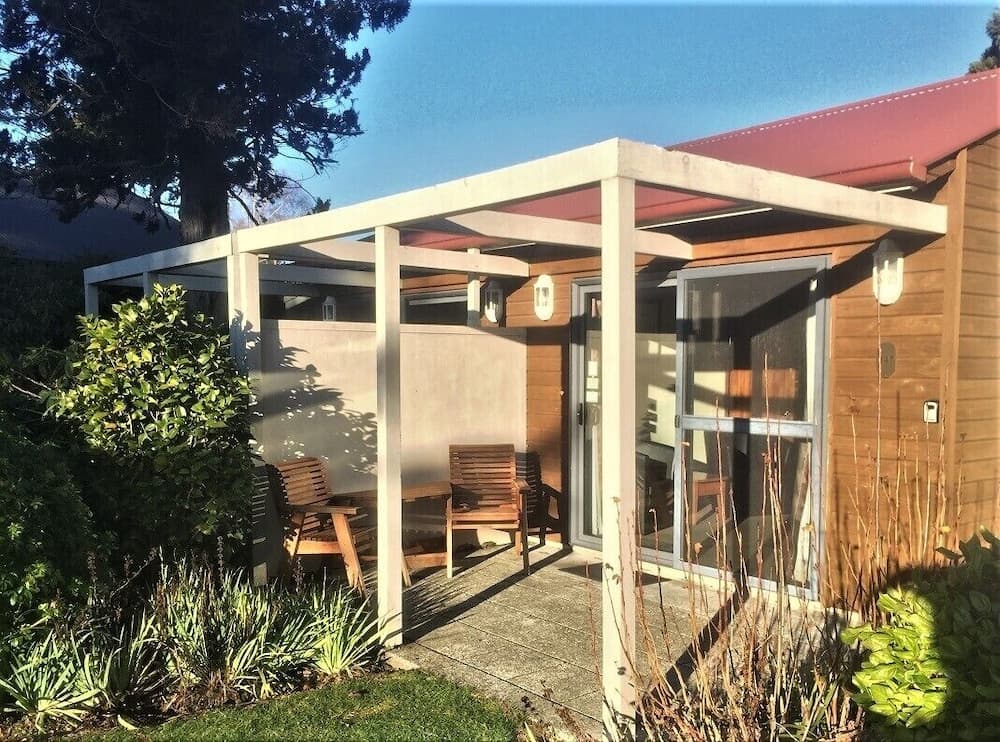 18 Jollies Pass Rd - Garden Studio 347