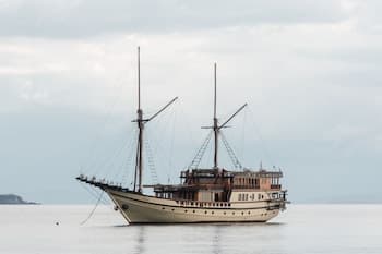 Plataran Phinisi Malayeka