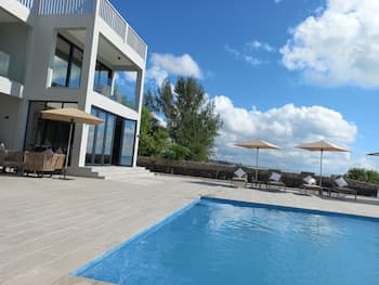 Villa Bluu at the Beach