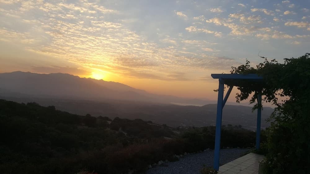 Villa Bella - Your Perfect Oriental Greek Experience