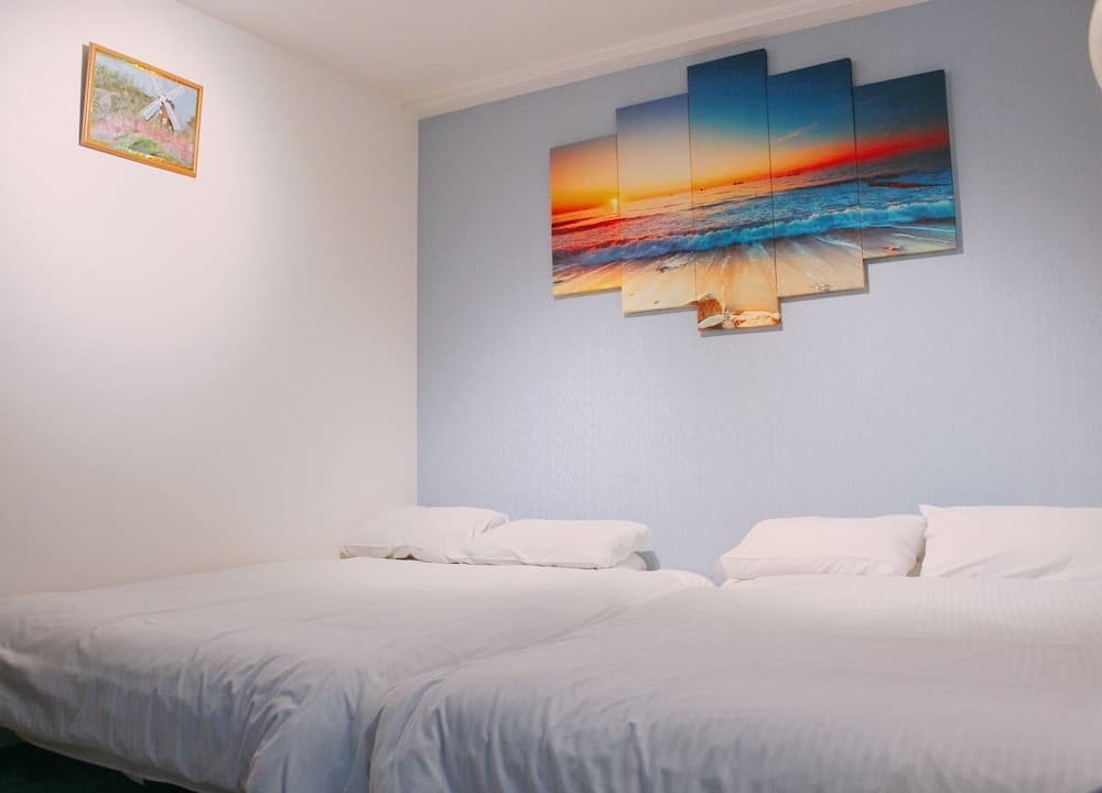 HOTEL AARON Tsuten West King