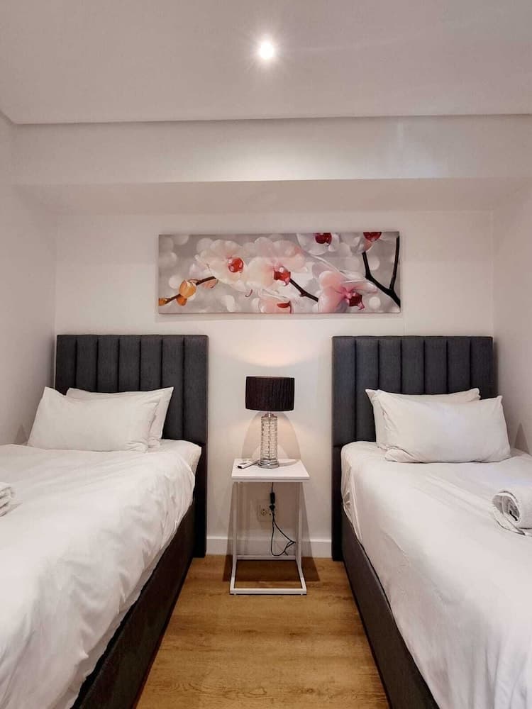 The Island Club by Smart City Stays