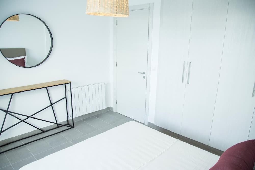 Bright apt w Breakfast 5mn From Carthage Sidibou