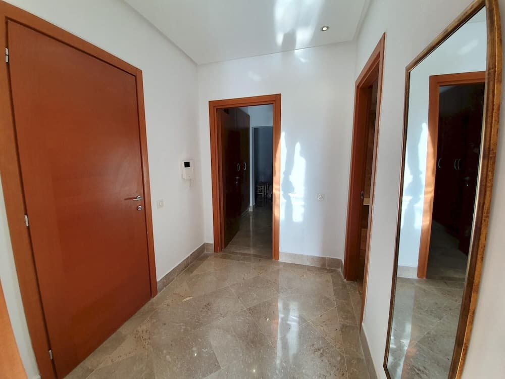 Majestic Malaga Apt de Luxe Entre Marsa Carthage